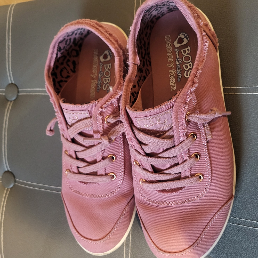 Skechers Women's Pink Casual Shoes